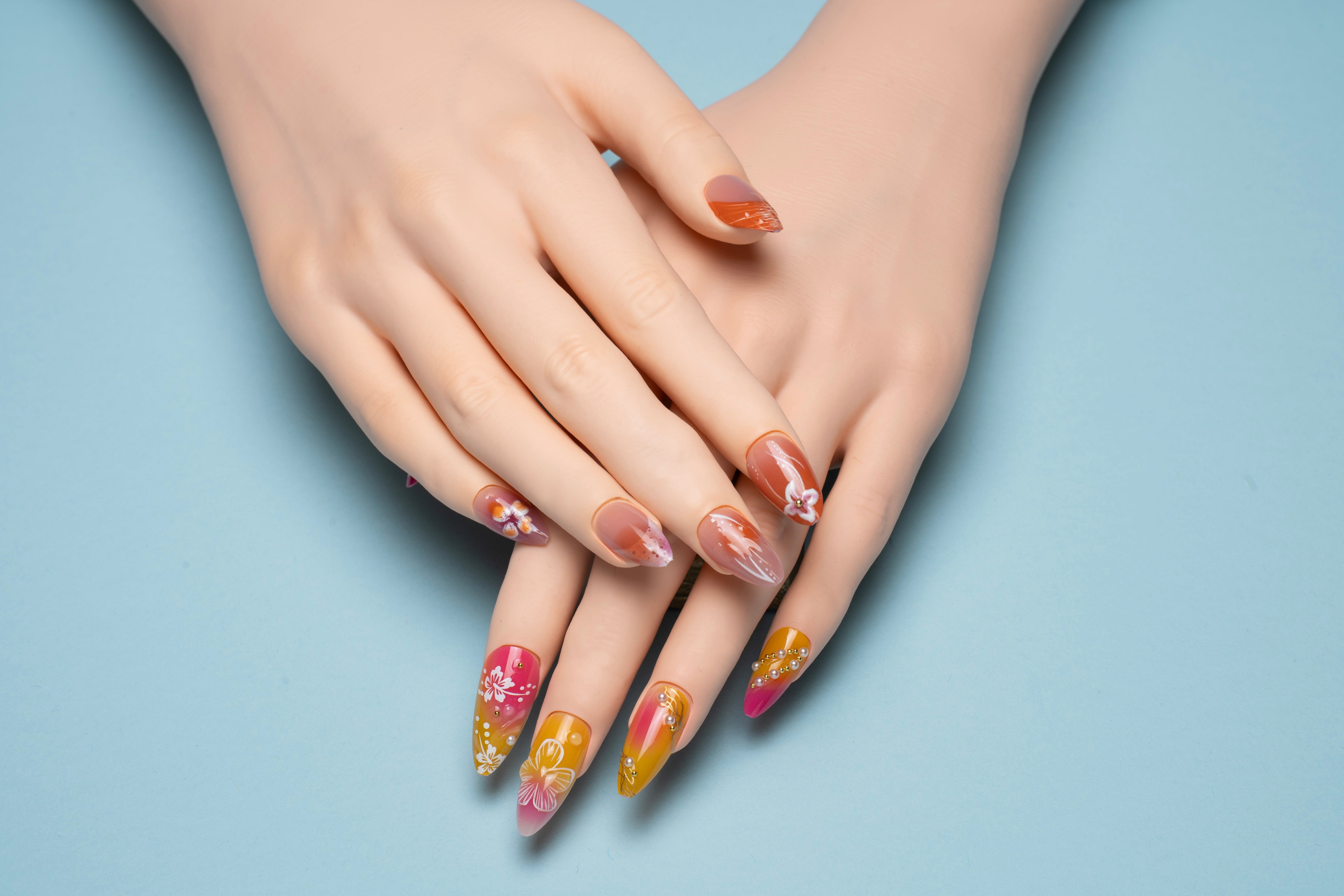 Hibiscus Nails